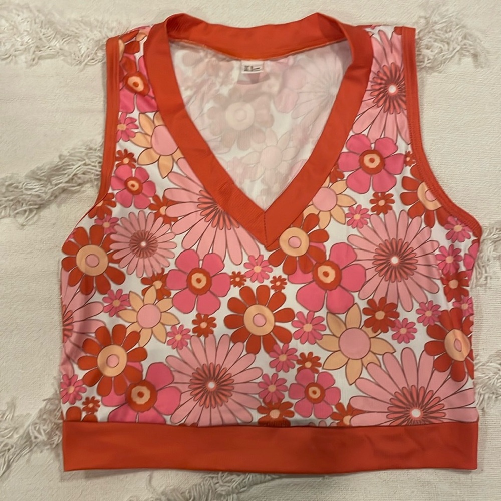 70s flower child crop top
